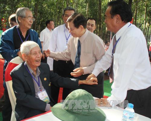 Thăm lại chiến khu Đ